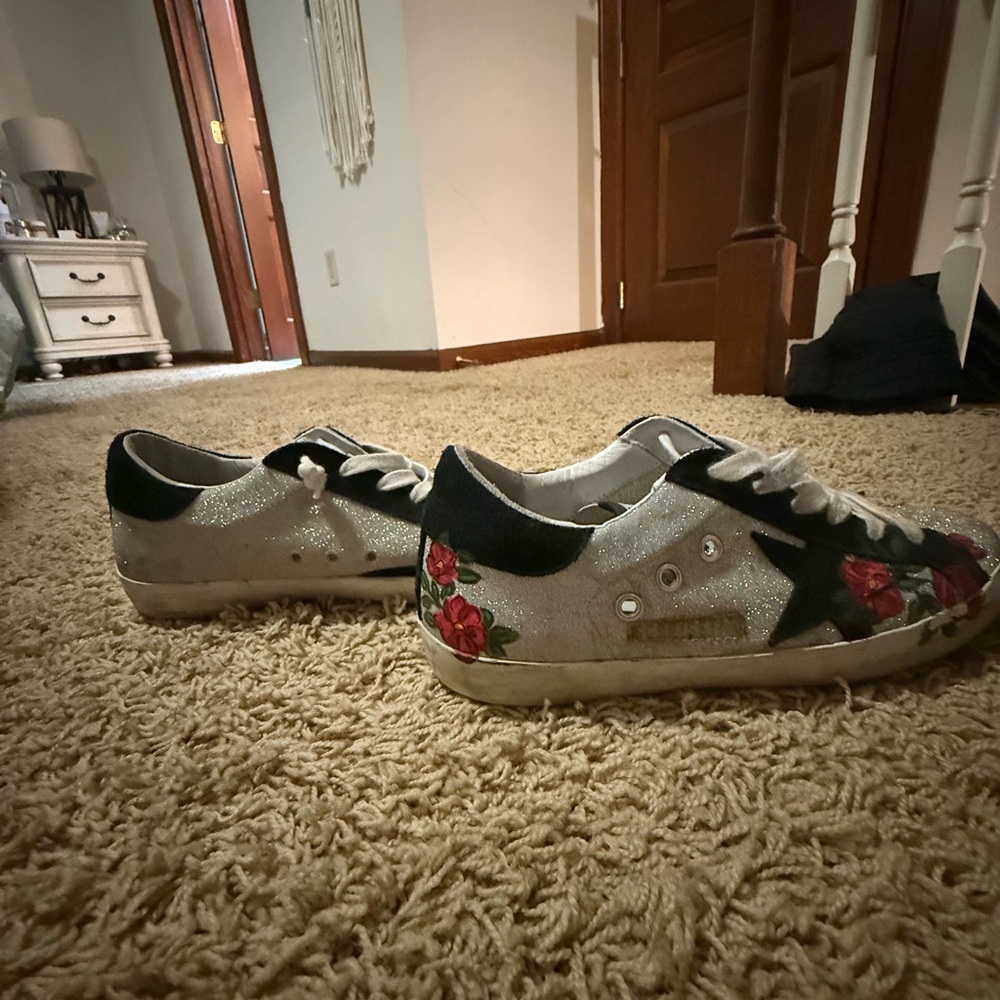 Golden Goose White Silver Sneakers with Black Star and Red Floral Embroidery - Picture 14 of 15